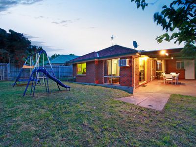 16 Sandhurst Mews, Hampton Park