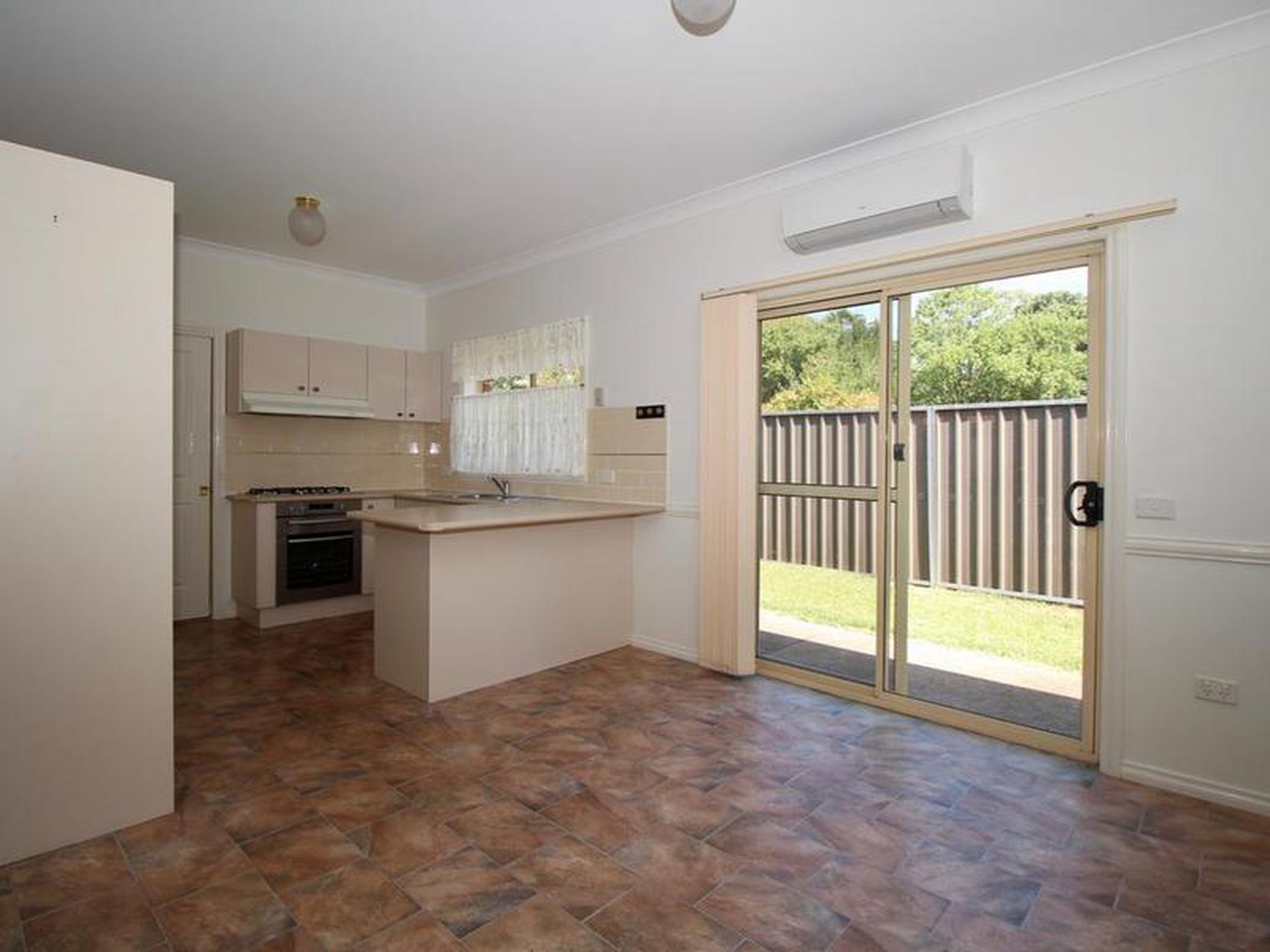 4 / 67 Rocket Street, Bathurst