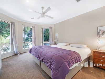 49 Rodlarni Crescent, Berwick