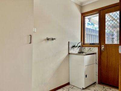 1 / 102 Black Forest Road, Wyndham Vale