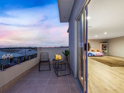 16 Tinsel Street, Yanchep