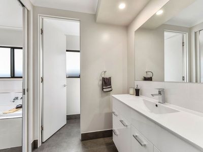 16 Harrington Street, Millicent