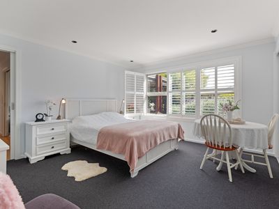 21 Dolphin Crescent, Eden