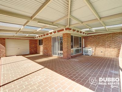 22 Cardiff Arms Avenue, Dubbo