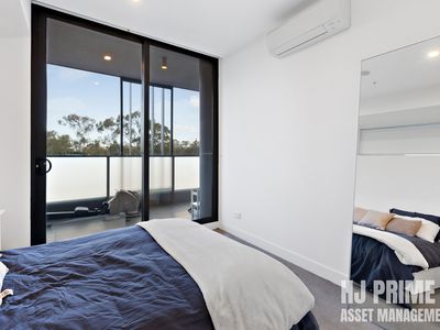 building l 252 / 2 Morton Street, Parramatta