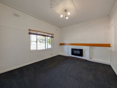 6 Burton Street, Swan Hill