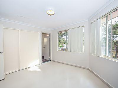 1 / 13 Wheatley Street, Gosnells