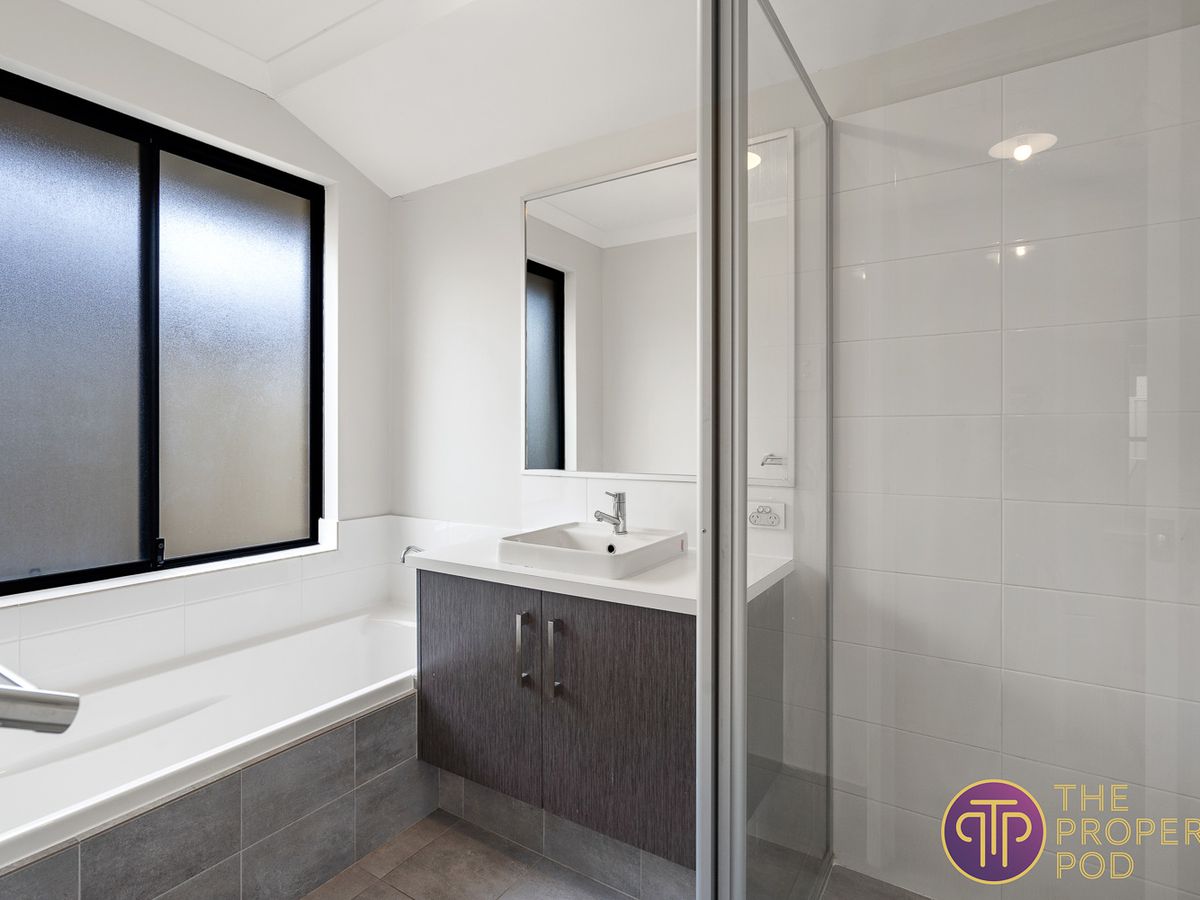 16 Prosperity Drive, Maddington