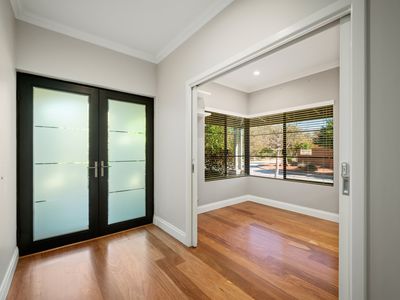 84 Broadway Boulevard, Piara Waters