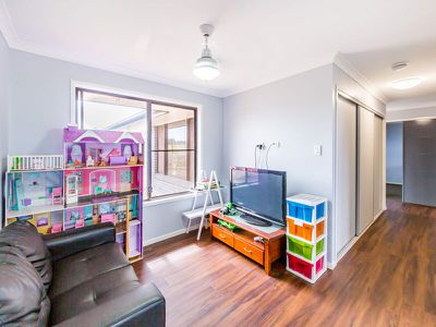 135-137 Premier Drive, Kingaroy