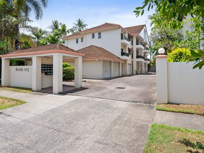 45 / 327-329 Lake Street, Cairns North