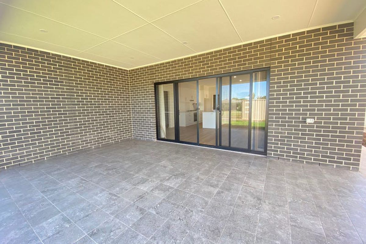 28 Luis Drive, Angle Vale