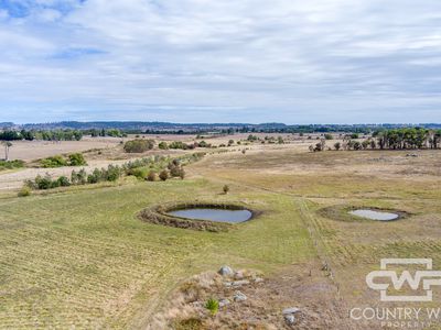 172 Hazelwood Road, Stonehenge