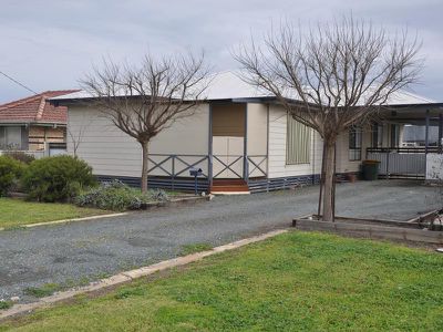 40 Shadforth Street, Kerang