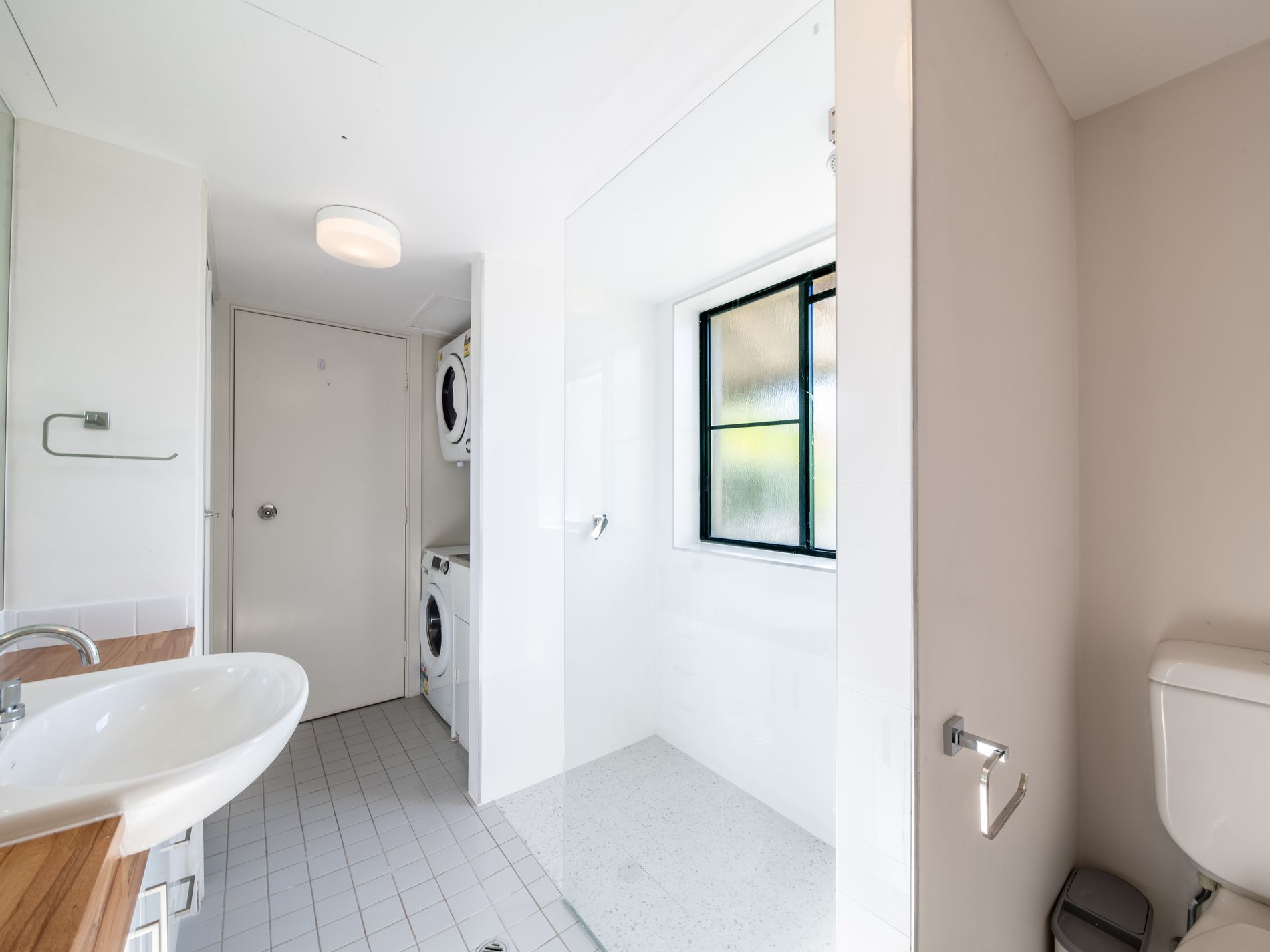 1433 / 41 Kunapipi Road, Laguna Quays