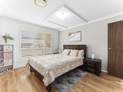 25 Grasstree Avenue, Woongarrah