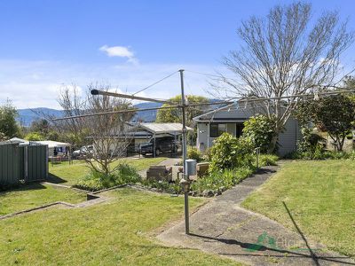 3 Mountain Avenue, Mount Beauty