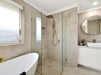 13 NORWIN PLACE, Stanhope Gardens