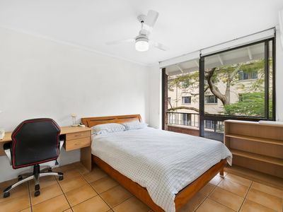 7 / 22 Carr Street, St Lucia