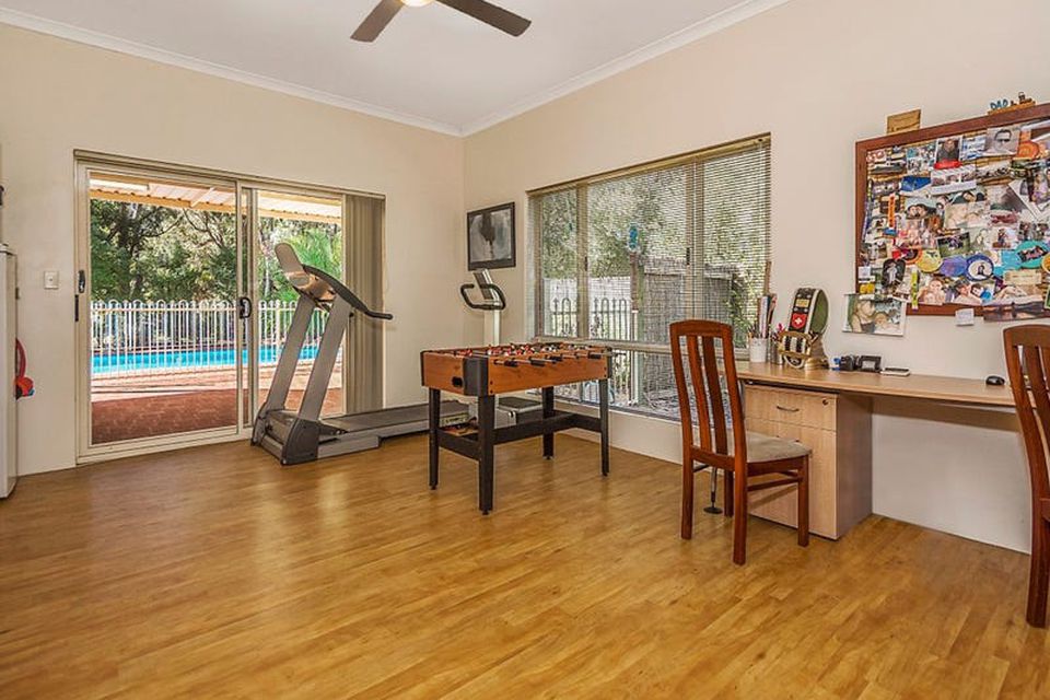 31 Oak Way , Baldivis
