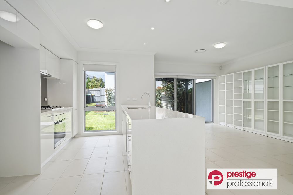 11 Cresswick Walk, Moorebank