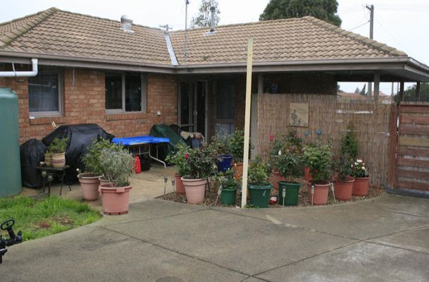 23 Amesbury Ave, Craigieburn