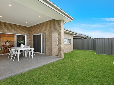 32 Acland Drive, Horsley