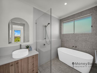 124 Jackson Crescent, Gleneagle