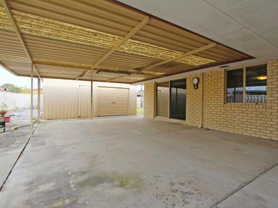 14 Nyandi Ct, Thornlie