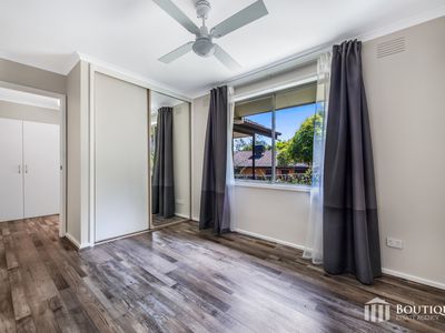 52 Coleen Street, Yallambie