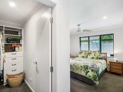 11 Munford Lane, Riverhead