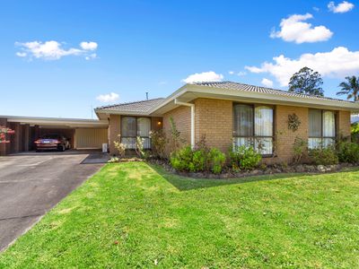 17A Araluen Drive, Sale