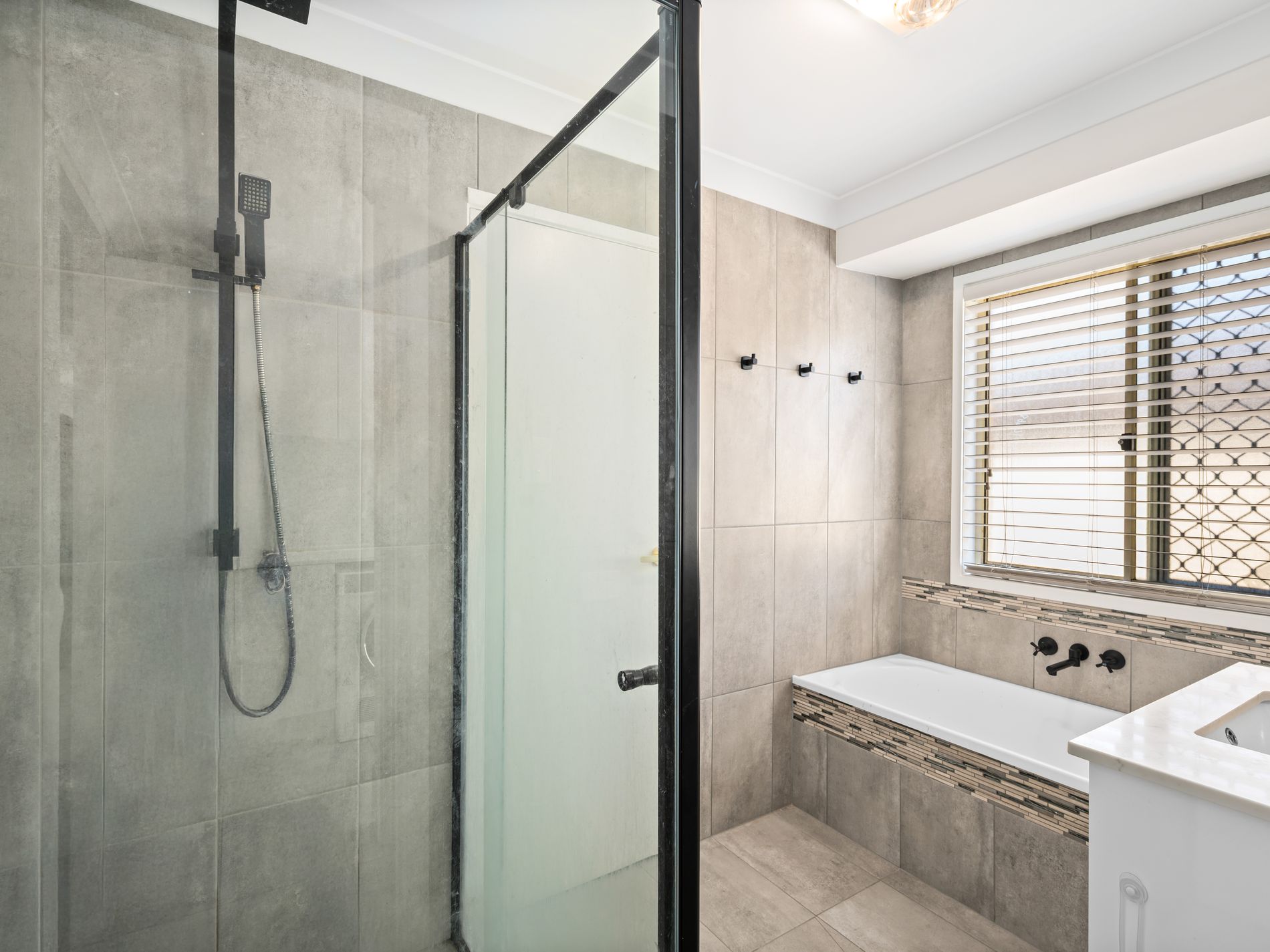 8 Lake Cootharaba Place, Logan Reserve