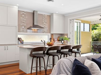 77 Stanley Terrace, Taringa