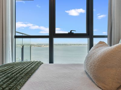 3303 / 99 Mill Point Road, South Perth