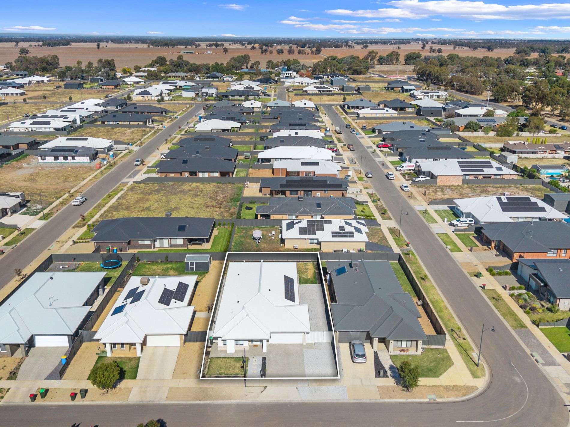 28 Vineyard Circuit, Yarrawonga