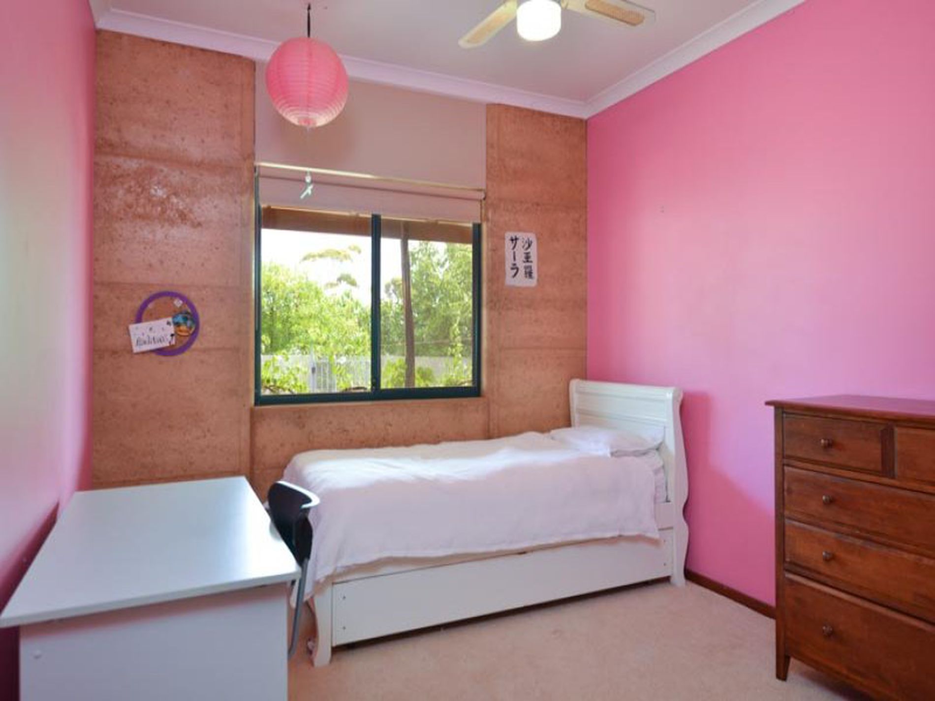 3 Emery Close, Broadwood