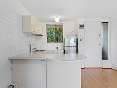 33 / 24 Pearson Street, Churchlands