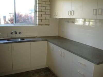 2 / 47 Truro Street, Torquay