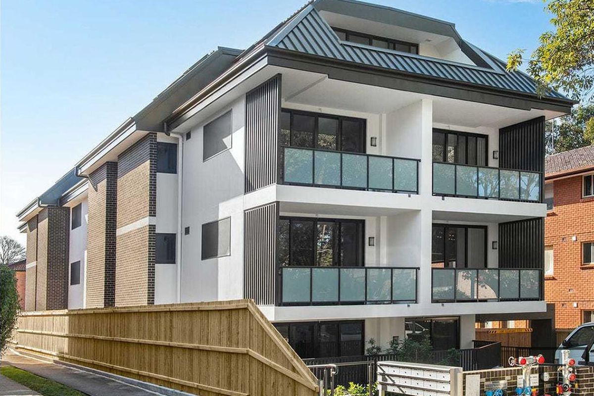 301 / 24 Cecil Street, Ashfield