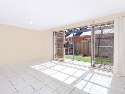 4 / 9 Hathern Street, Leichhardt