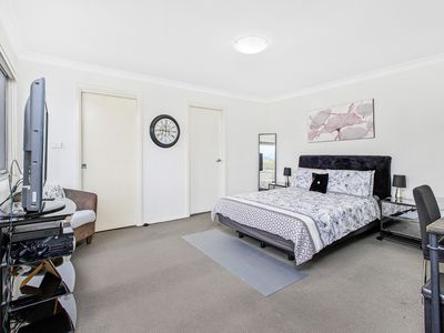 2a Lang Street, Oak Flats