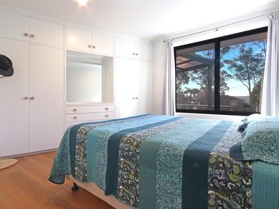 11 Old Highway, Narooma
