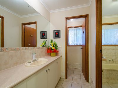 4 Cherokee Court, Mount Gambier