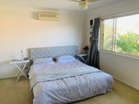 9  Bayside Court, Thorneside