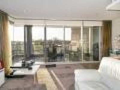507 / 30 The Circus, Burswood