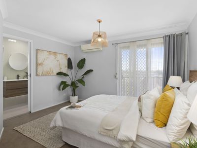 12 / 4 Sheehan Street, Milton