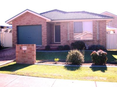 2 / 4 Barham Place, Horsley