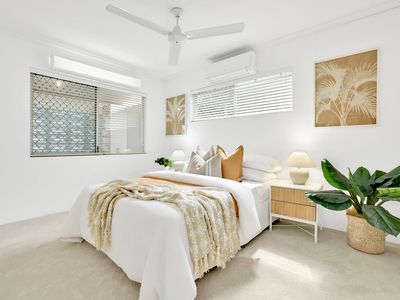 1 / 34 York Street, Whitfield