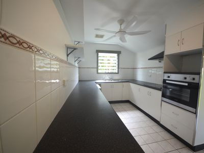 5 BENWELL STREET, East Innisfail